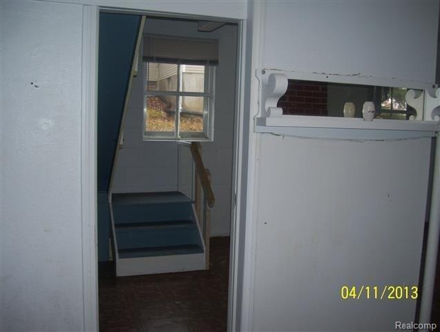 4415 Skinner Lake Road Lapeer, MI 48446 - Photo 10 of 25 8.JPG