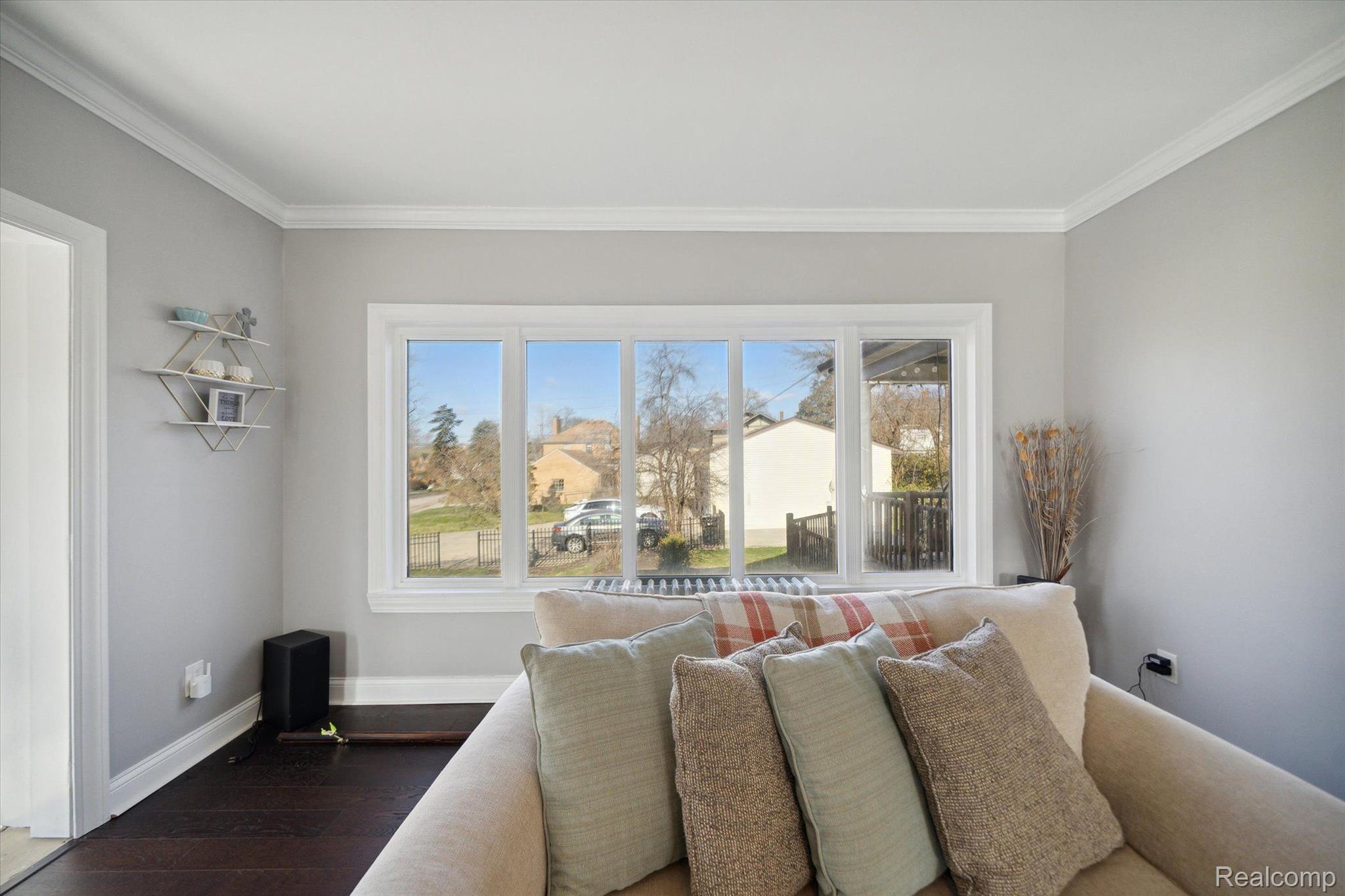 70 Cherokee Road Pontiac, MI 48341 - Photo 13 of 54 Gallery Image 13