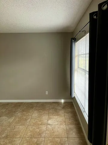 $1,800 | 5282 Southeast 43rd Trace, Okeechobee, FL 34974