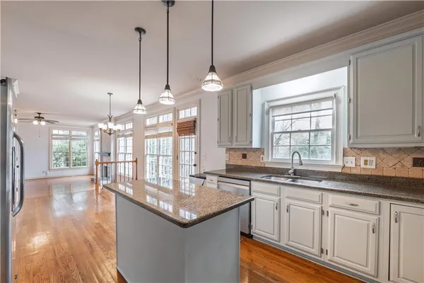 $3,900 | 6215 Bannerhorn Run, Alpharetta, GA 30005