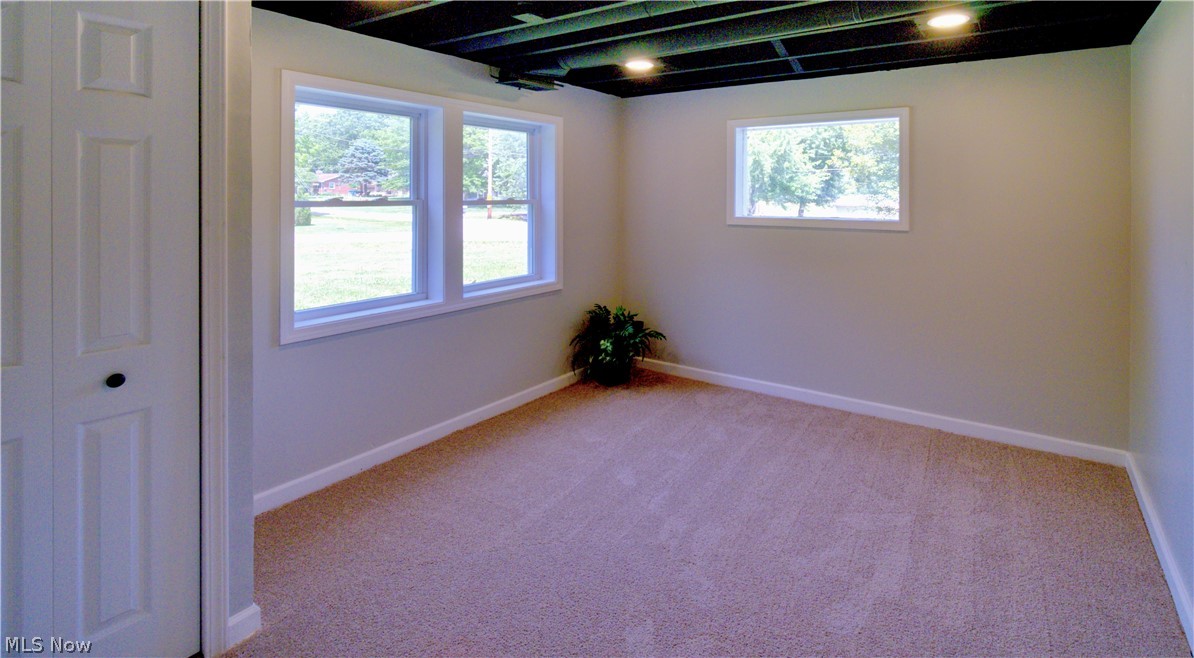 3561 Johnson Road Norton, OH 44203 - Photo 10 of 15