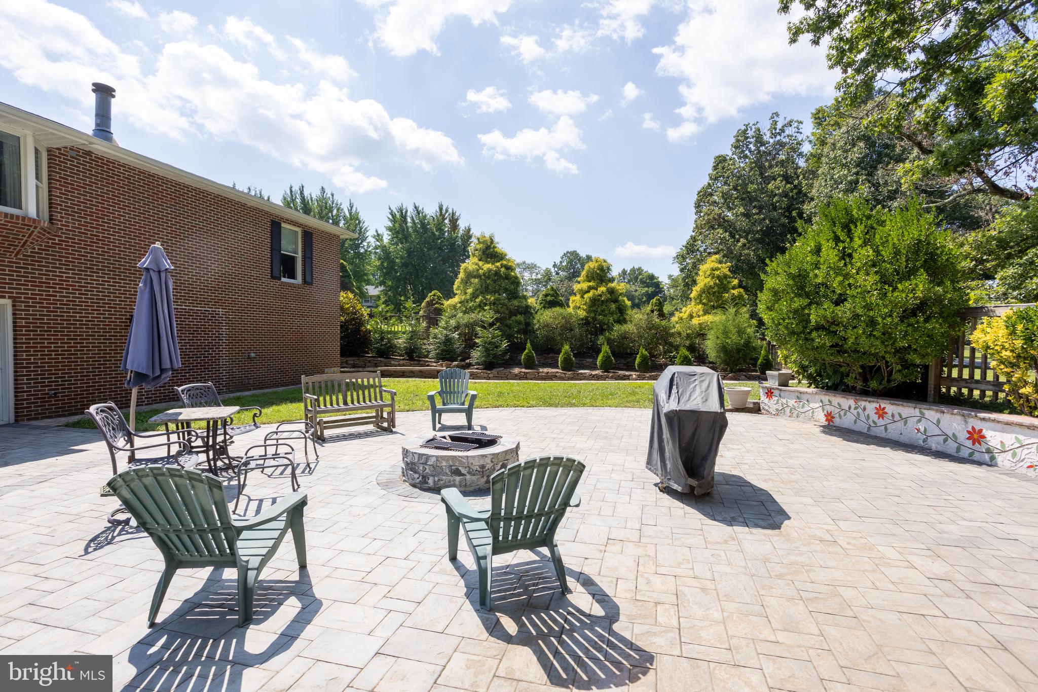 13829 Manor Glen Road Baldwin, MD 21013 - Photo 74 of 82 Round Stone Patio