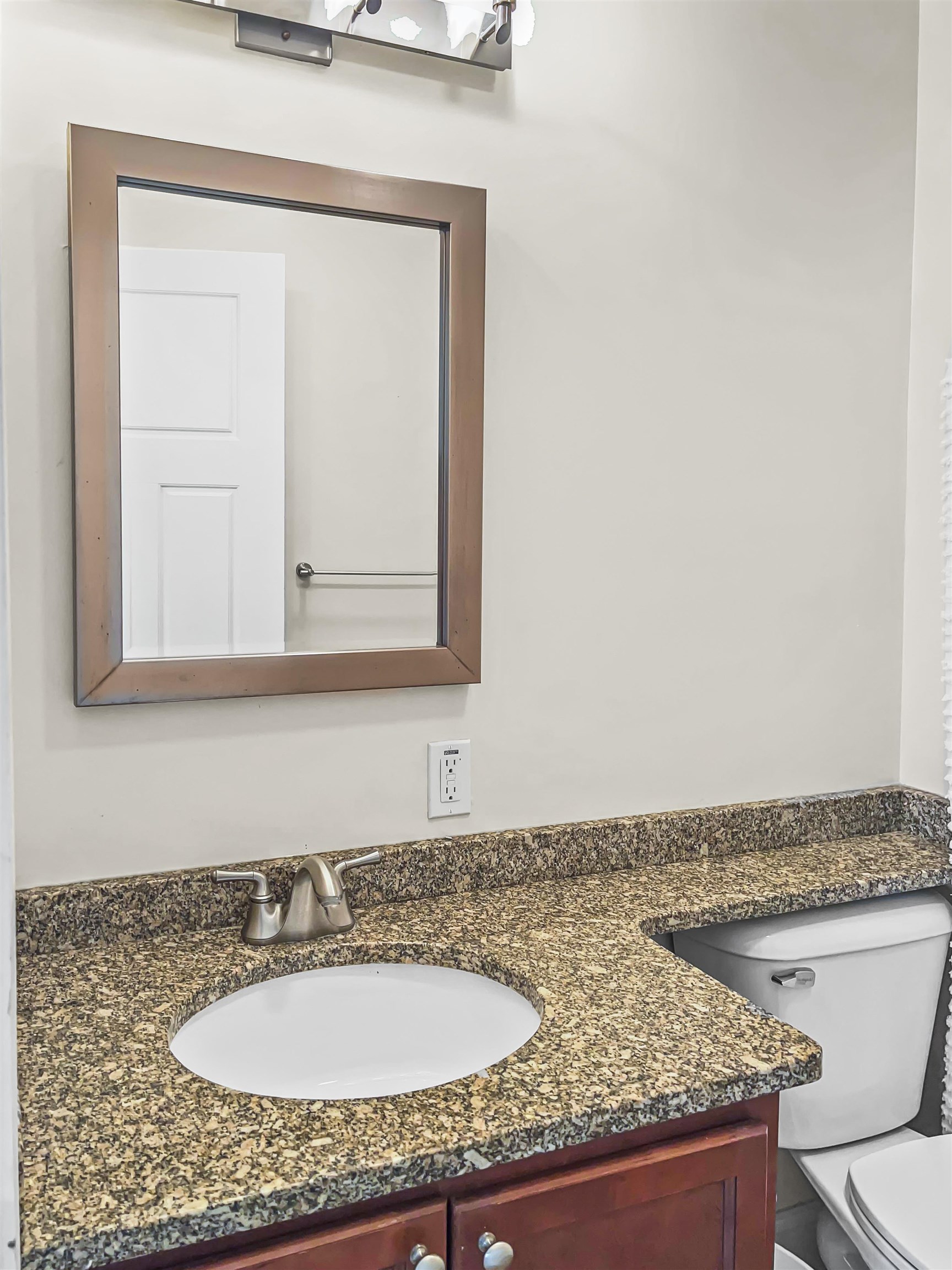 337 Mt Support Road, Unit 505 Lebanon, NH 03766 - Photo 18 of 23