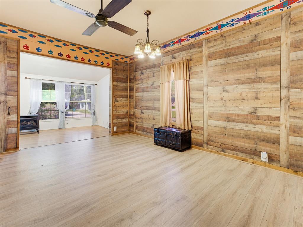 601 South Miller Street Decatur, TX 76234 - Photo 16 of 36