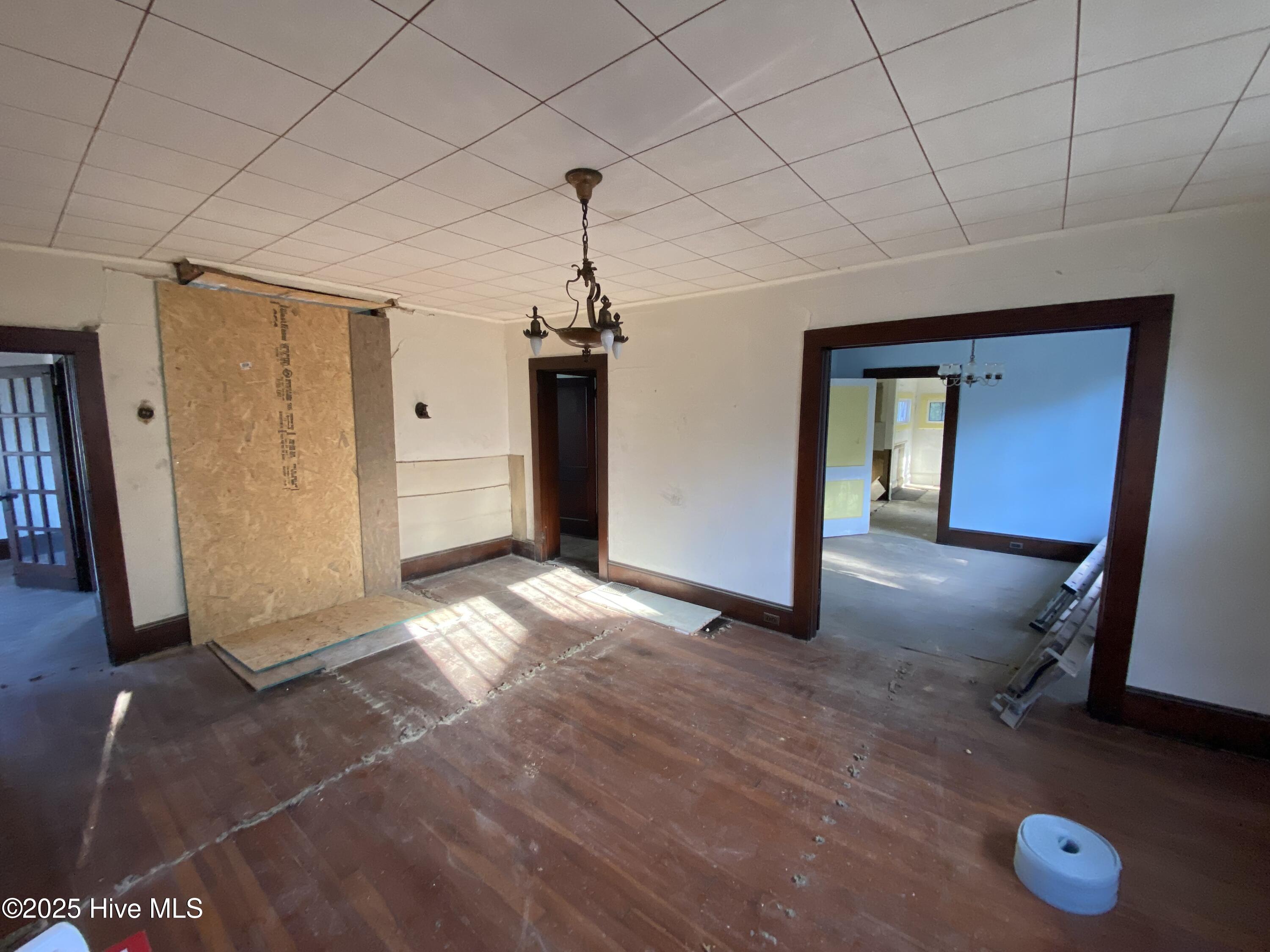 404 Summit Street Aberdeen, NC 28315 - Photo 3 of 11 oldhouse4