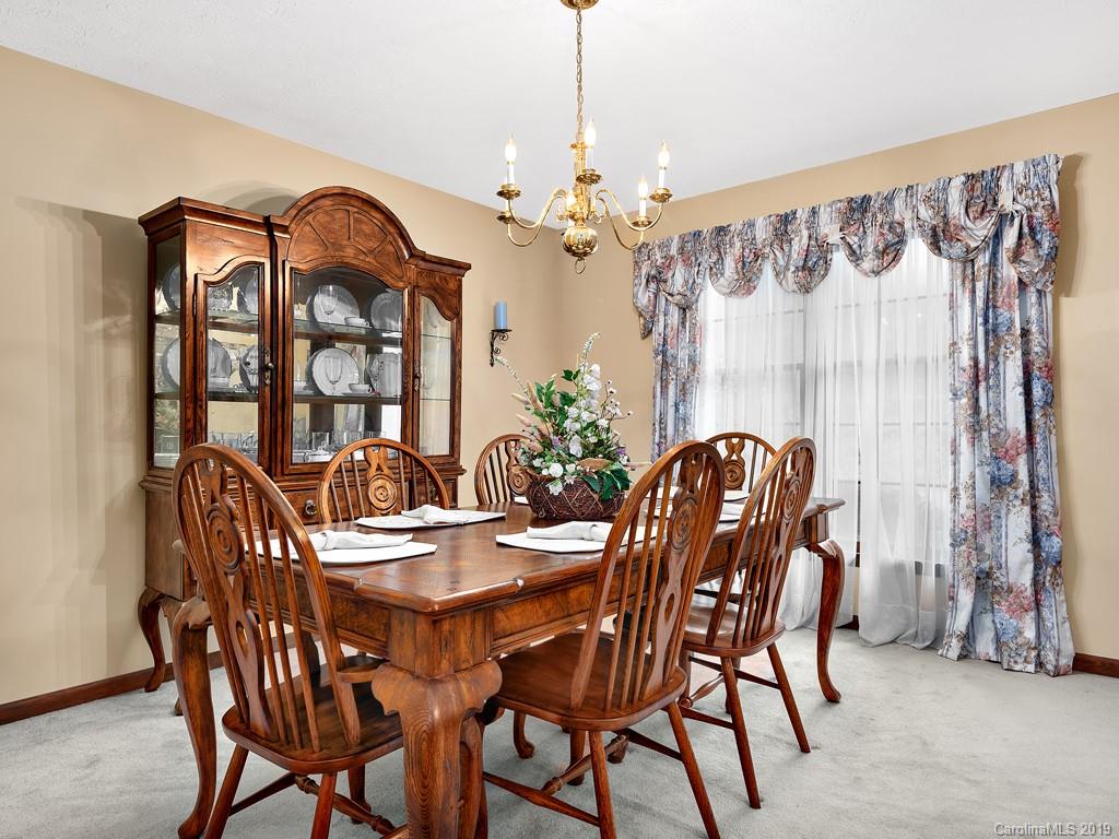 22 Spooks Branch Road Asheville, NC 28804 - Photo 8 of 25 Gallery Image 8