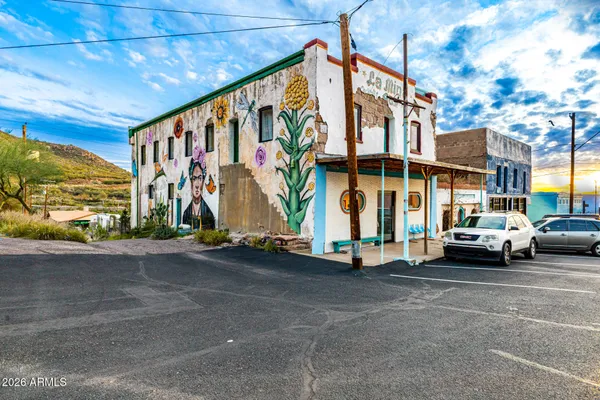 $369,900 | 140 North Kellner Avenue, Superior, AZ 85173