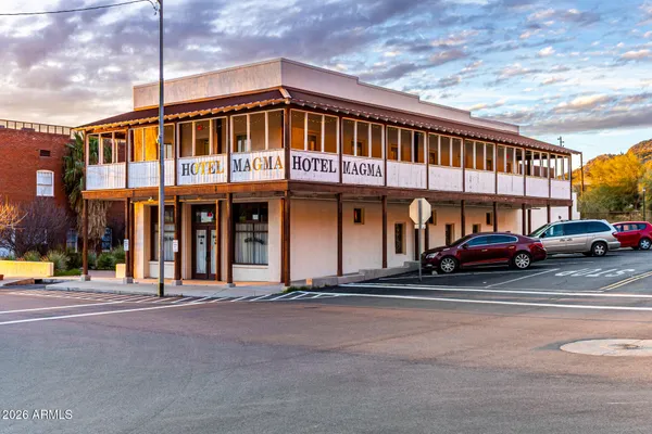 $369,900 | 140 North Kellner Avenue, Superior, AZ 85173