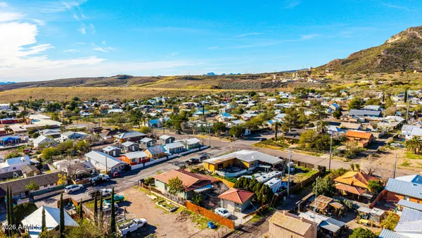 $369,900 | 140 North Kellner Avenue, Superior, AZ 85173