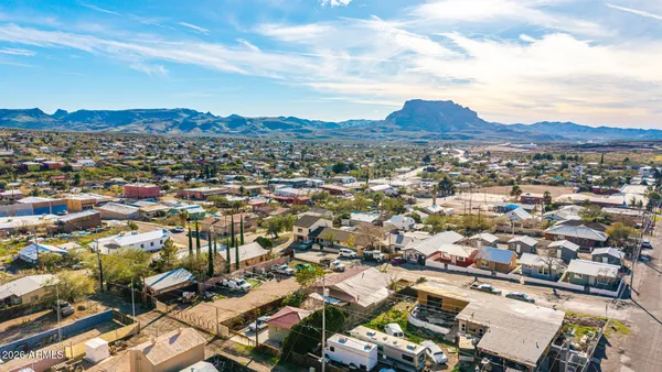 $369,900 | 140 North Kellner Avenue, Superior, AZ 85173