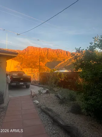 $369,900 | 140 North Kellner Avenue, Superior, AZ 85173