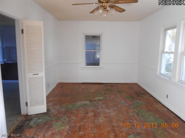 5688 Shawnee Road Cleveland, OH 44124 - Photo 4 of 7