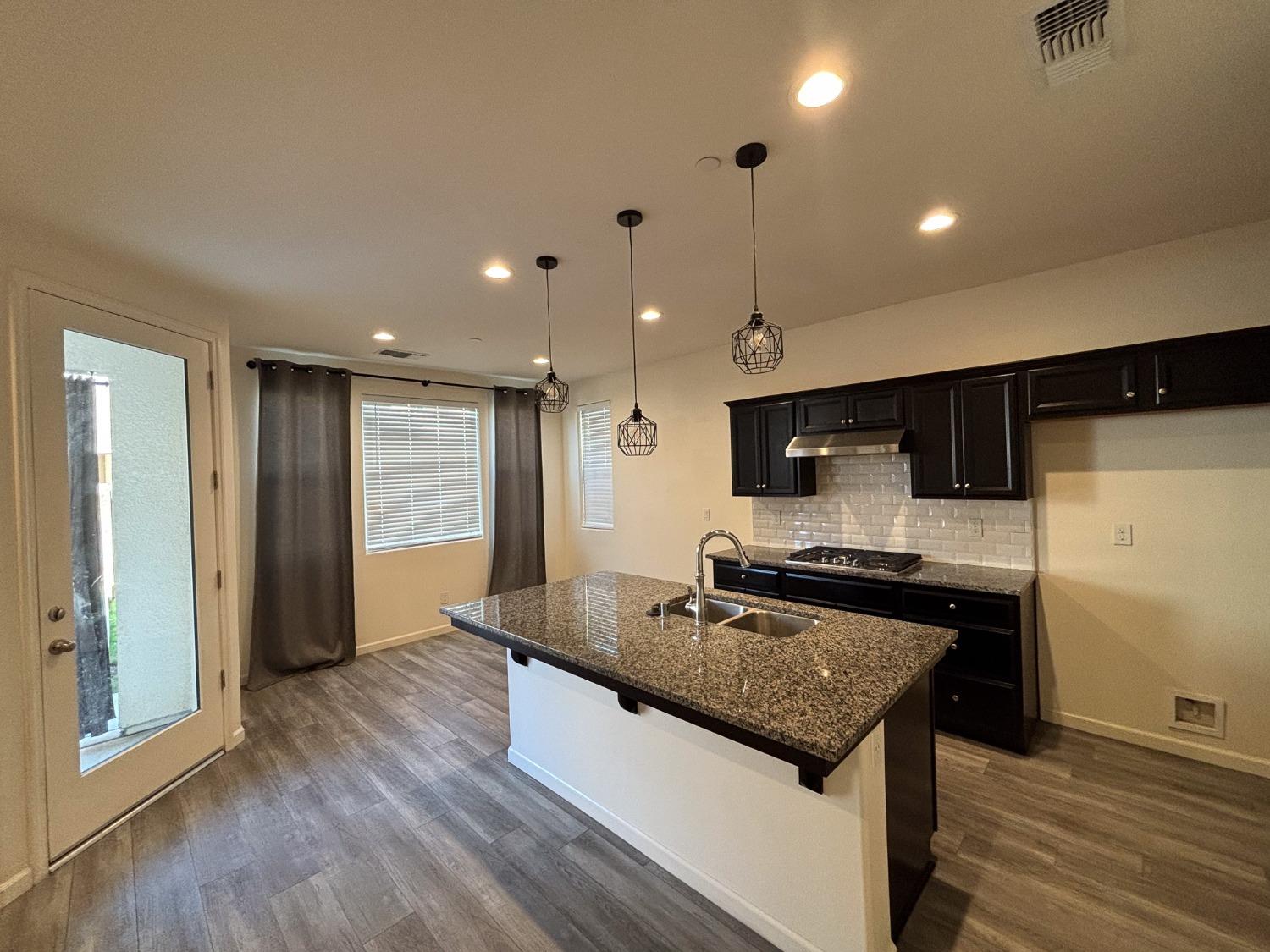 827 Fir Street Madera, CA 93636 - Photo 13 of 63