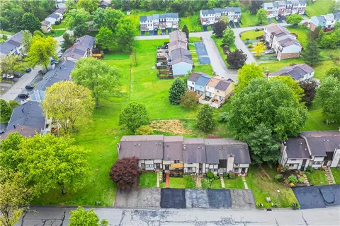 $187,500 | 105 Lebeouf Drive, New Kensington, PA 15068