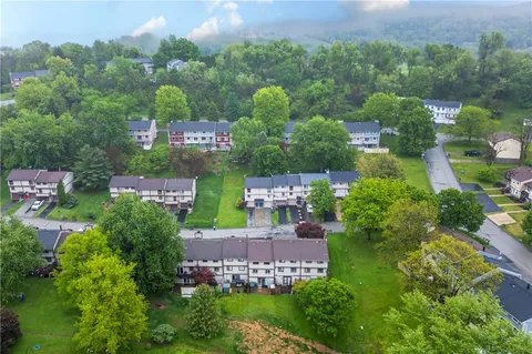 $187,500 | 105 Lebeouf Drive, New Kensington, PA 15068