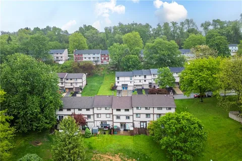 $187,500 | 105 Lebeouf Drive, New Kensington, PA 15068