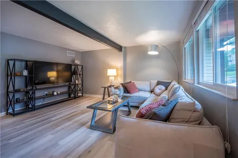 $187,500 | 105 Lebeouf Drive, New Kensington, PA 15068