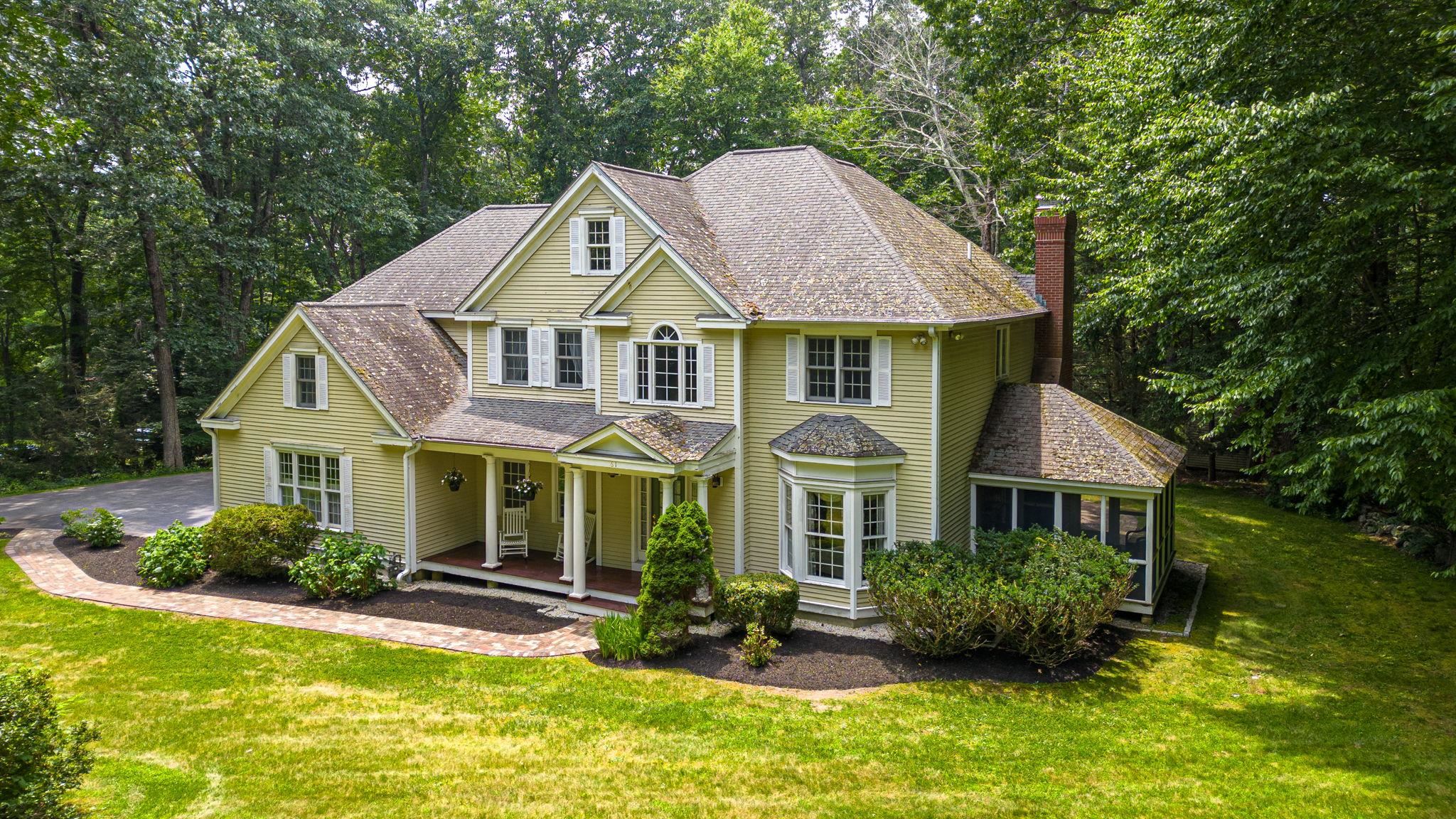 61 Gale Road Hampton, NH 03842 - Photo 1 of 35