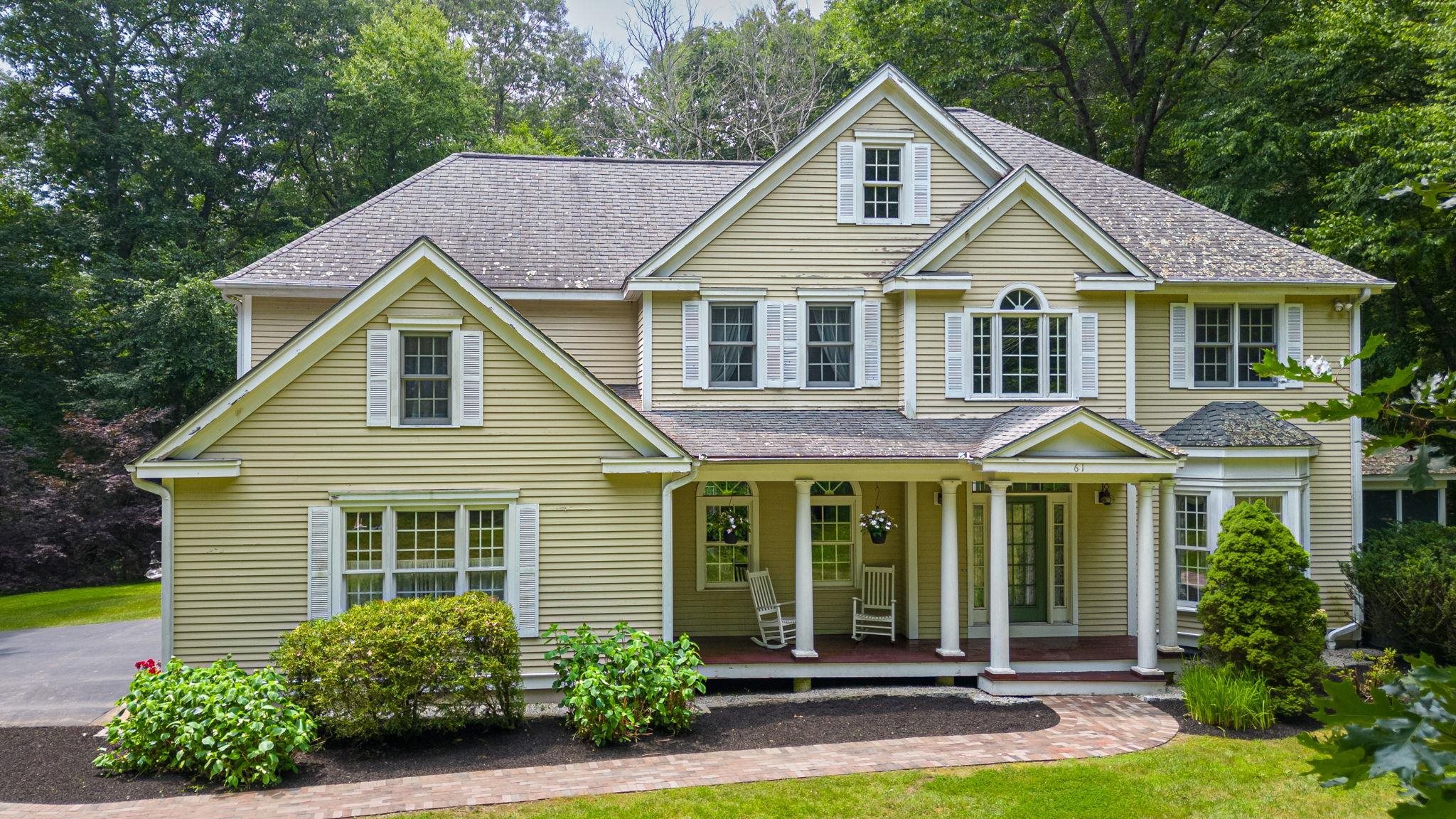 61 Gale Road Hampton, NH 03842 - Photo 2 of 35