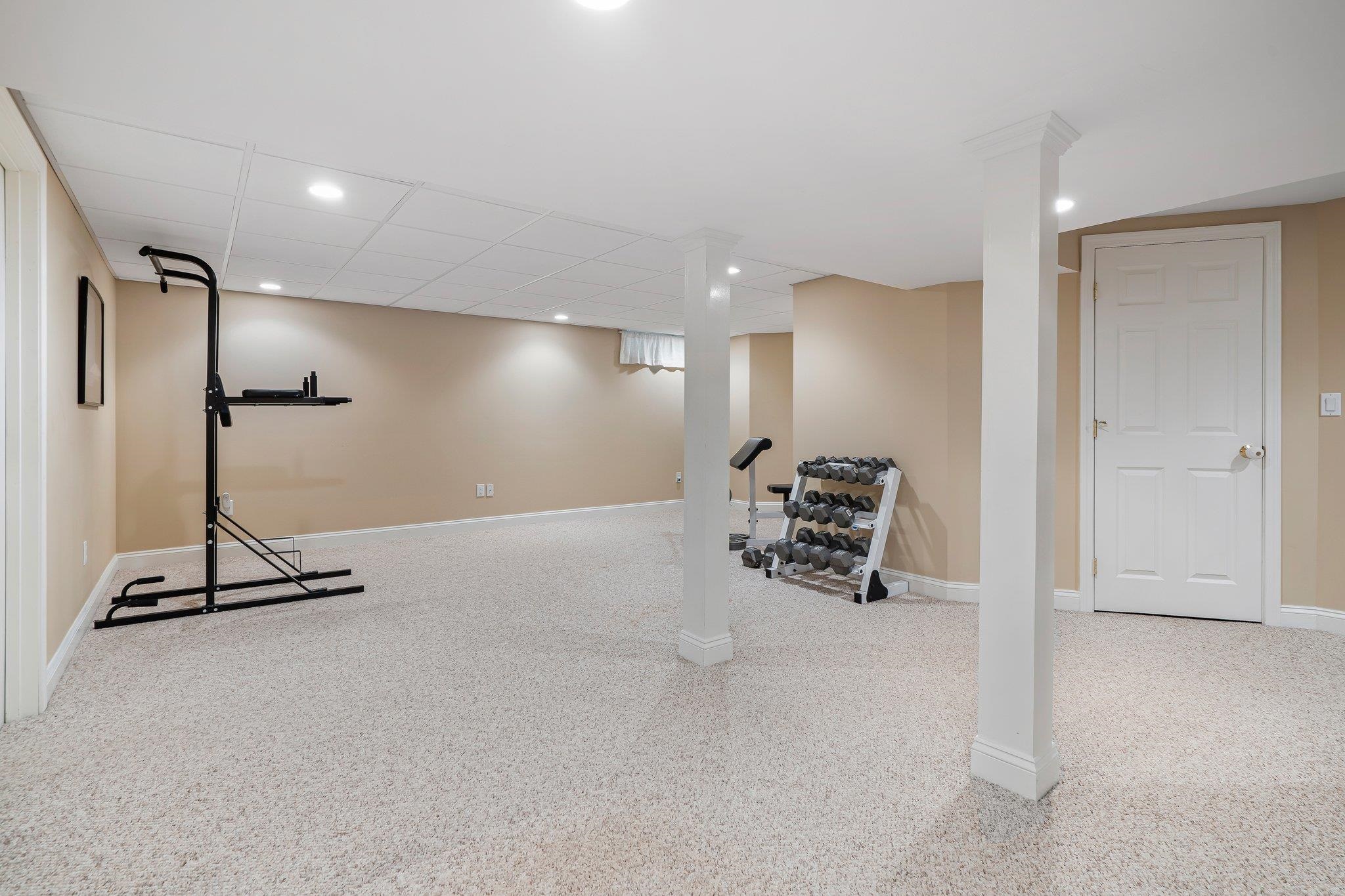 61 Gale Road Hampton, NH 03842 - Photo 26 of 35