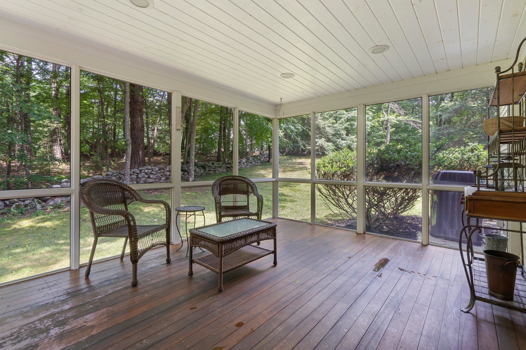 61 Gale Road Hampton, NH 03842 - Photo 28 of 35