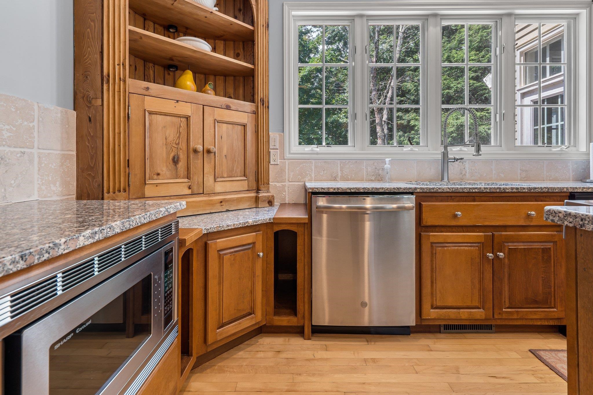 61 Gale Road Hampton, NH 03842 - Photo 32 of 35