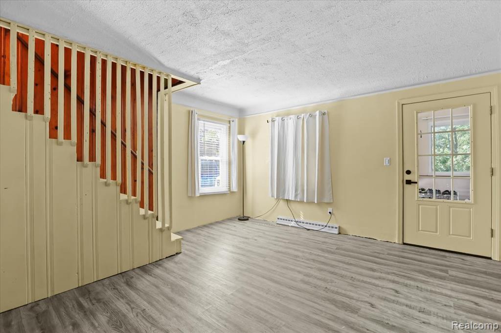 21160 Inkster Road Southfield, MI 48033 - Photo 4 of 35 Gallery Image 4