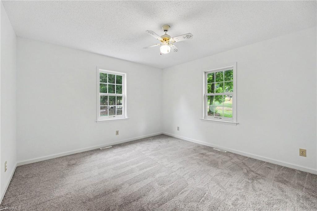 1942 Junction Road Mocksville, NC 27028 - Photo 9 of 21
