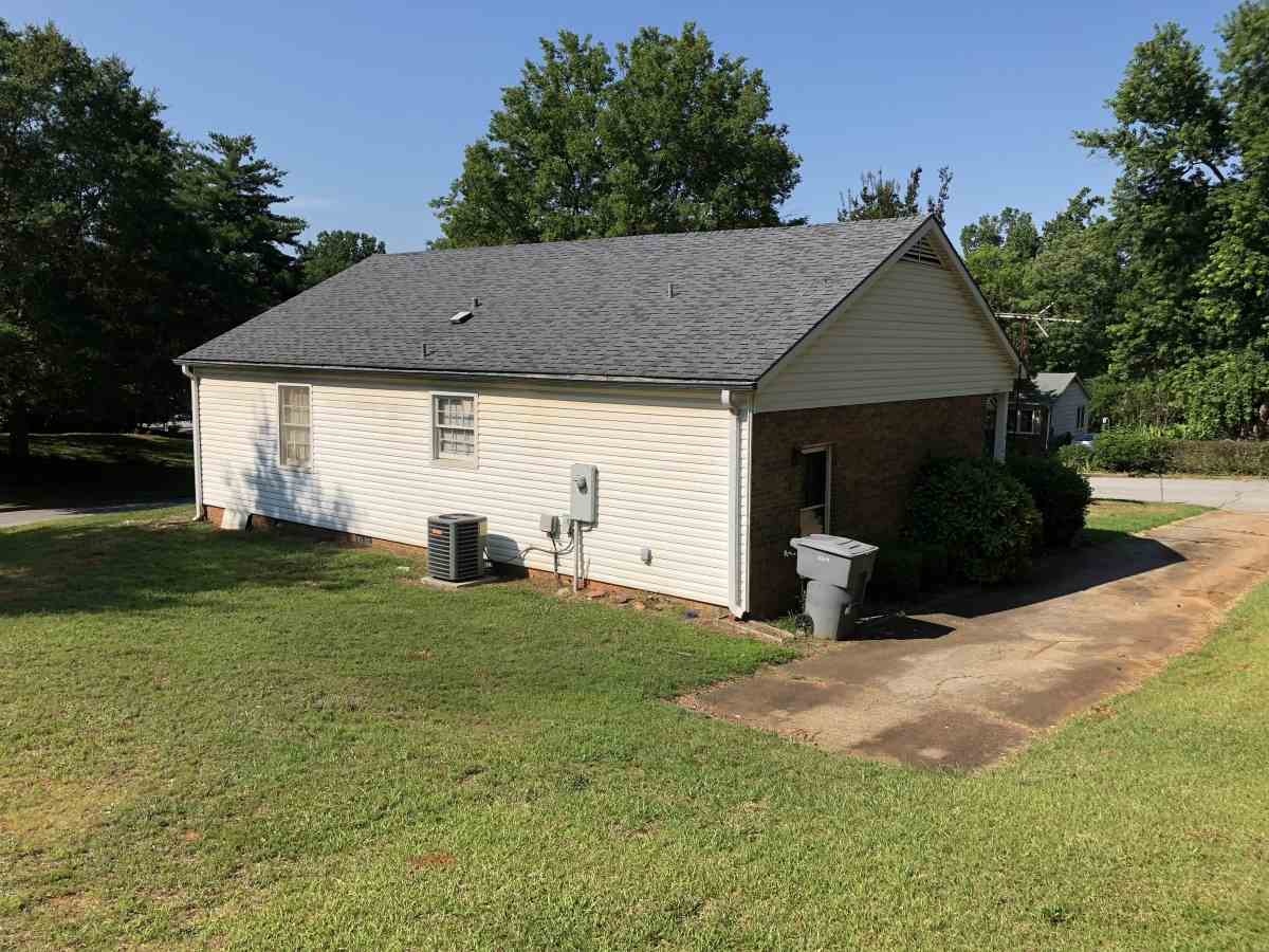 111 Raintree Drive Spartanburg, SC 29301 - Photo 7 of 22 Gallery Image 7
