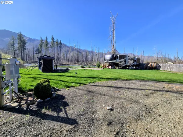 $329,000 | 52912 McKenzie Highway, Blue River, OR 97413