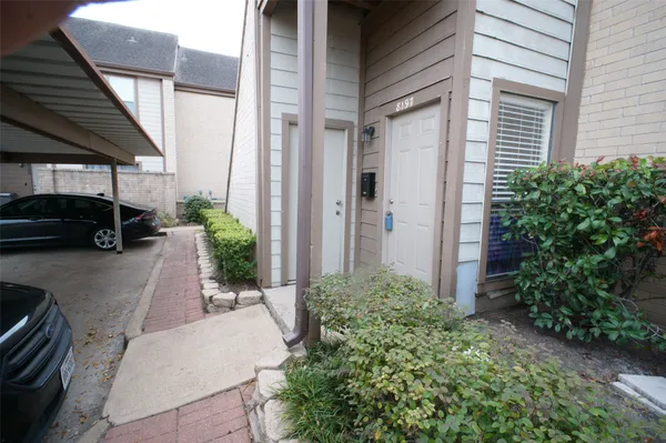 $1,100 | 8197 Sands Point Drive, Unit 137, Houston, TX 77036