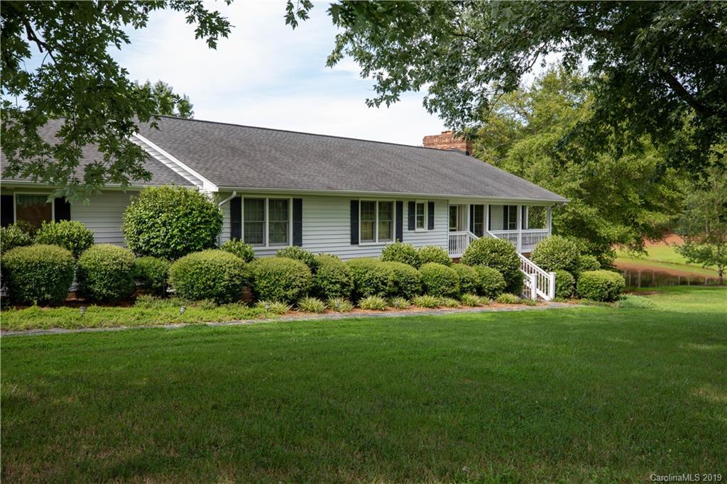 1127 Bate Harvey Road Clover, SC 29710 - Photo 12 of 48