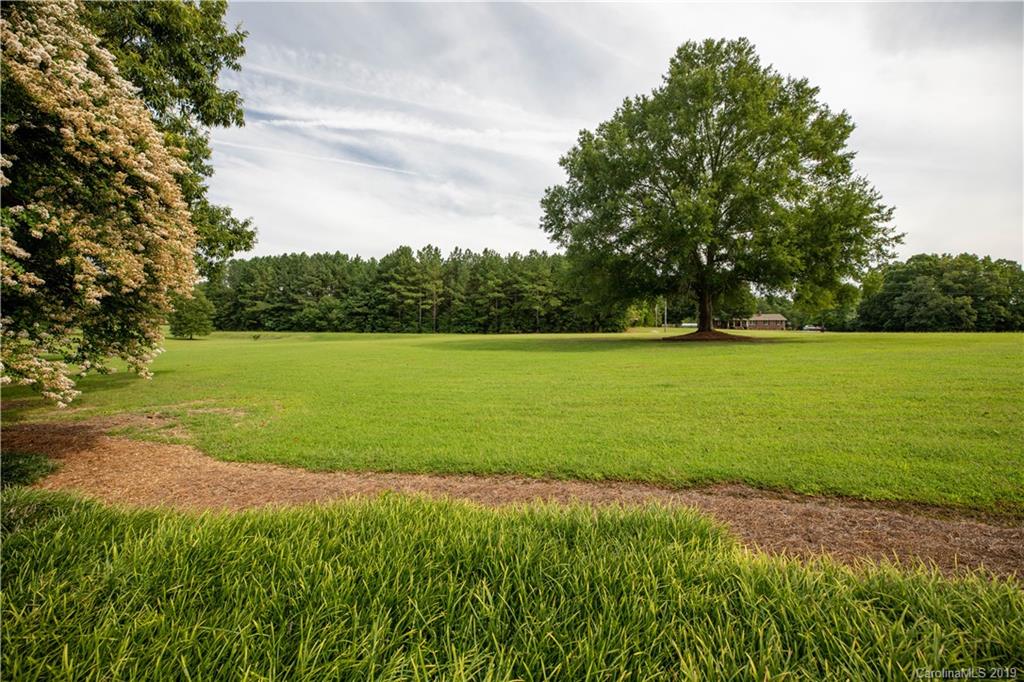 1127 Bate Harvey Road Clover, SC 29710 - Photo 14 of 48