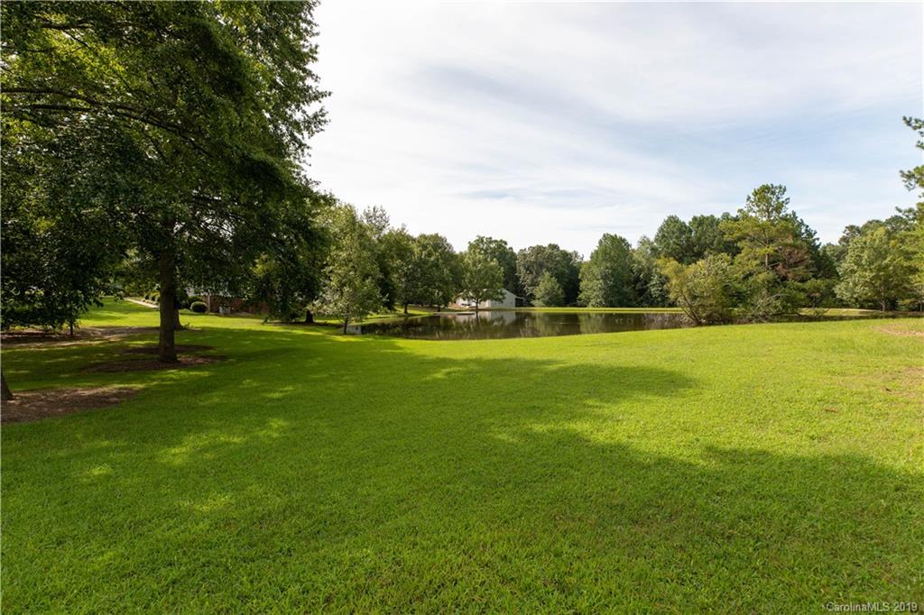 1127 Bate Harvey Road Clover, SC 29710 - Photo 16 of 48