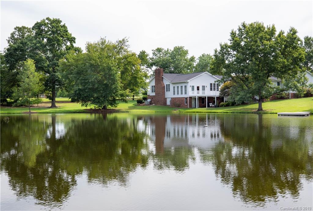 1127 Bate Harvey Road Clover, SC 29710 - Photo 5 of 48