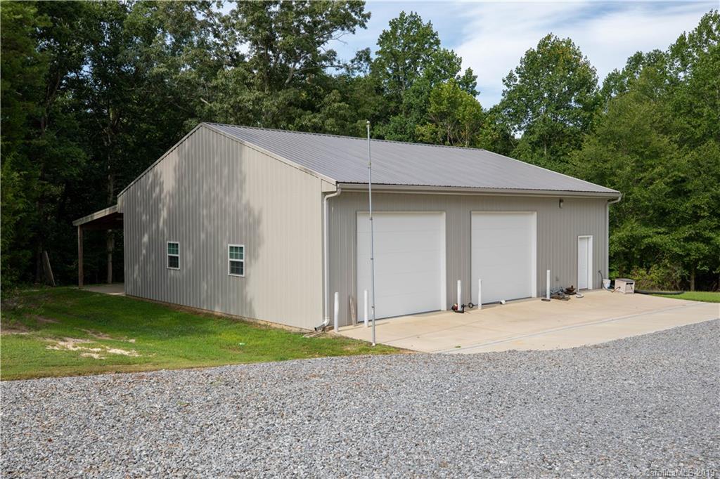 1127 Bate Harvey Road Clover, SC 29710 - Photo 9 of 48