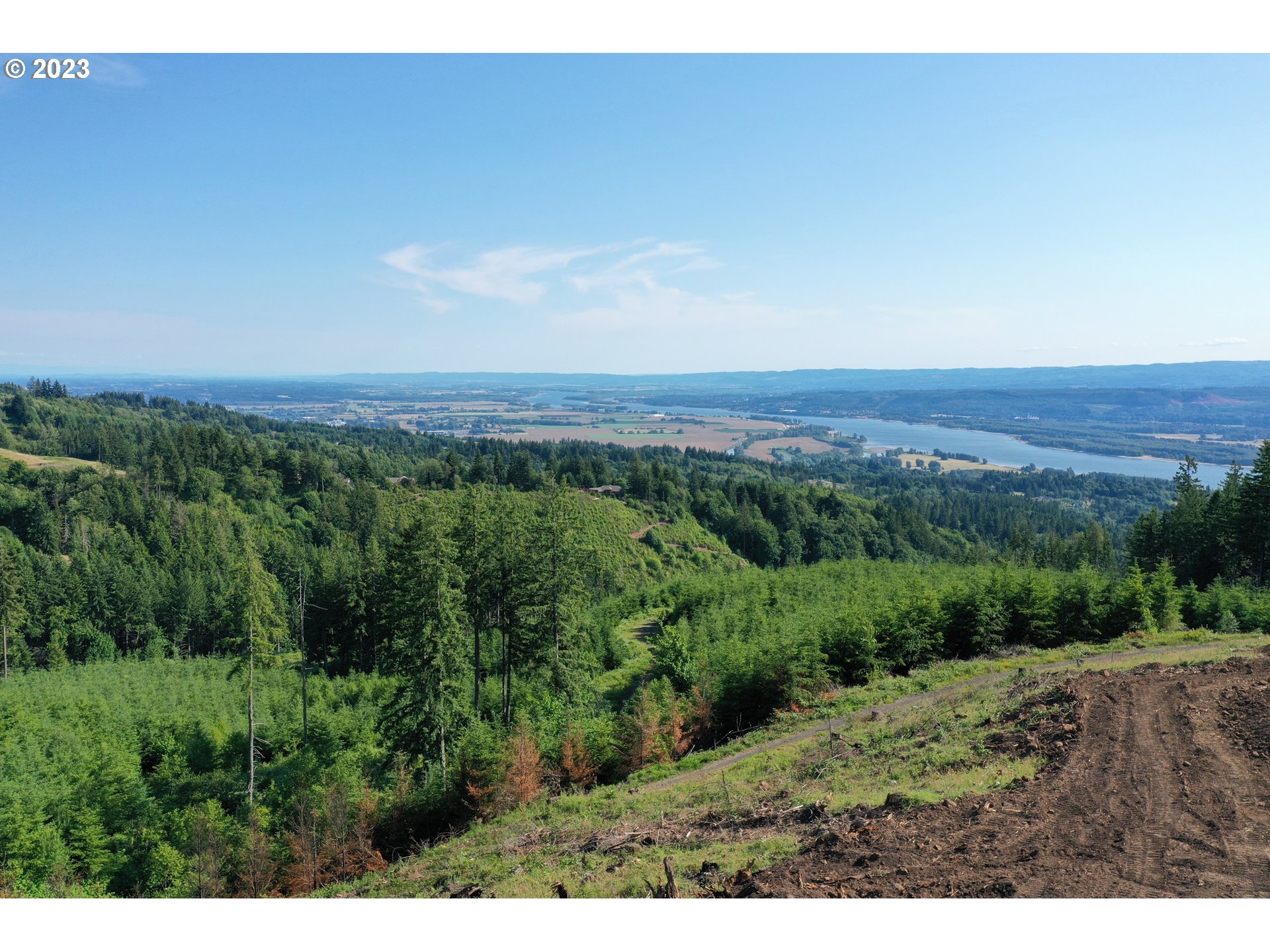 2987 Green Mountain Road, Unit D Kalama, WA 98625 - Photo 19 of 19 a view of a green field