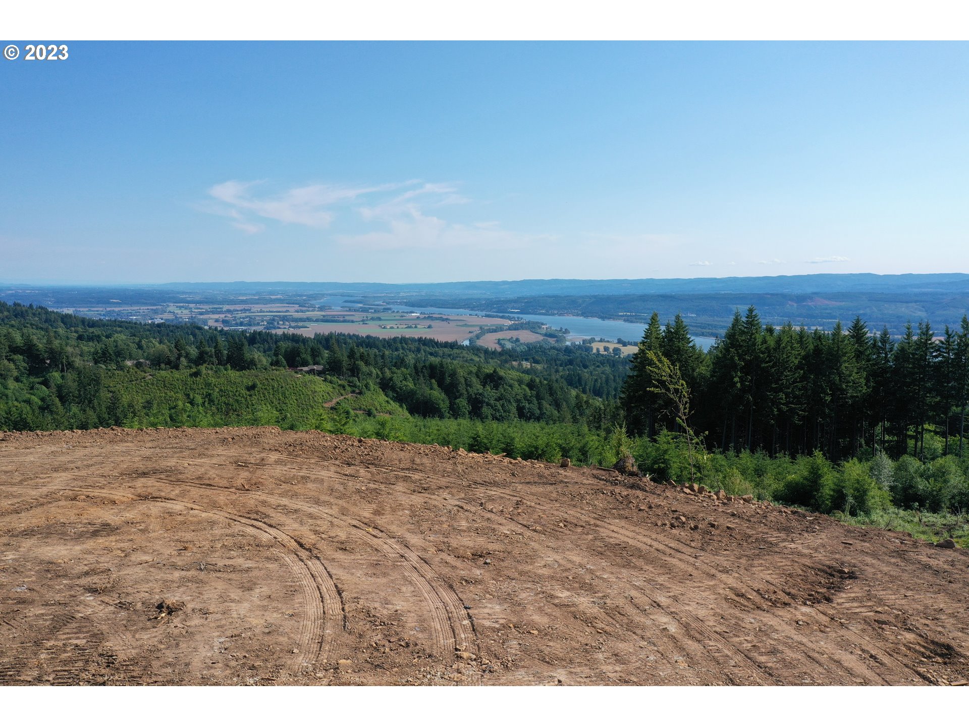 2987 Green Mountain Road, Unit D Kalama, WA 98625 - Photo 10 of 19 a view of an outdoor space and a yard