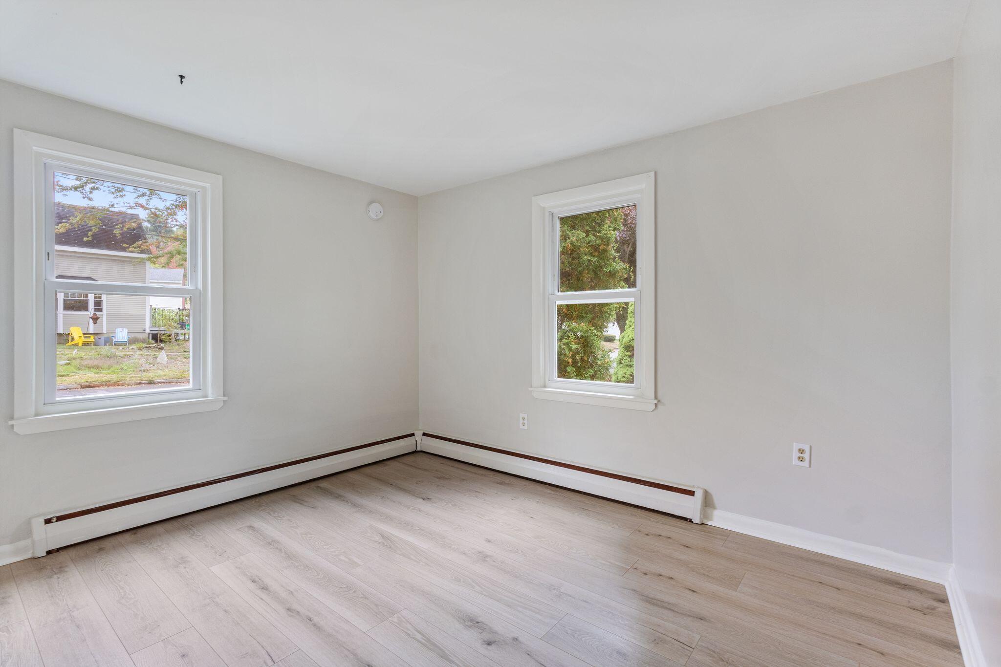 37 Avalon Road Portland, ME 04103 - Photo 13 of 32 37_Avalon_Rd_17