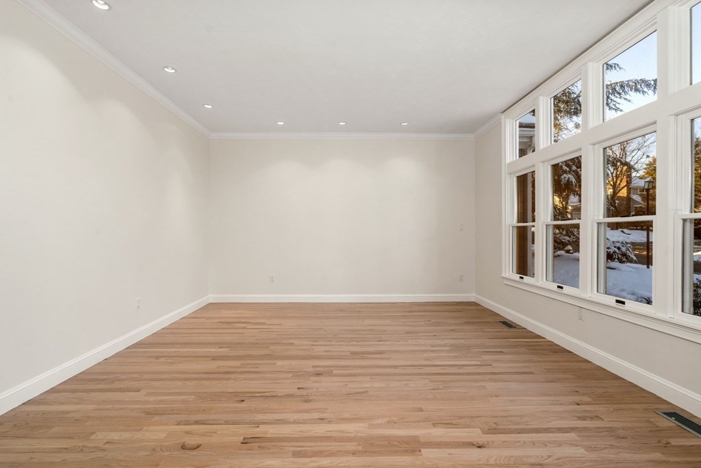 123 Huntington Road Boston, MA 02135 - Photo 7 of 35 Gallery Image 7