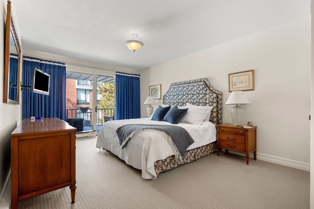 85 Grove Street, Unit 311 Wellesley, MA 02482 - Photo 12 of 28