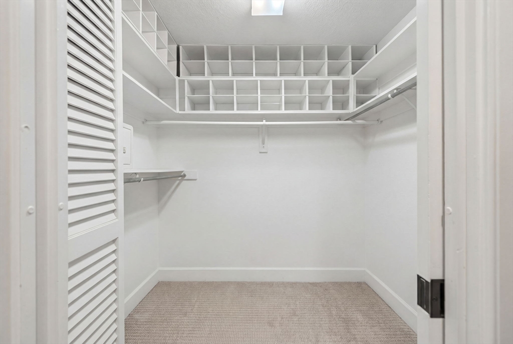 85 Grove Street, Unit 311 Wellesley, MA 02482 - Photo 14 of 28