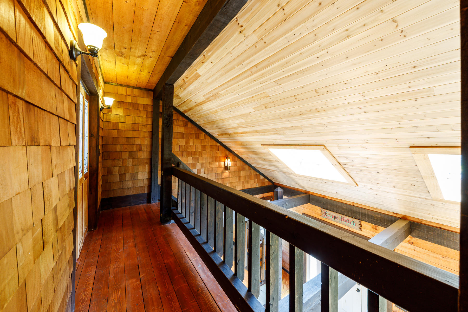 26 Pine Ridge Road East Falmouth, MA 02536 - Photo 21 of 36 a view of balcony with wooden floor