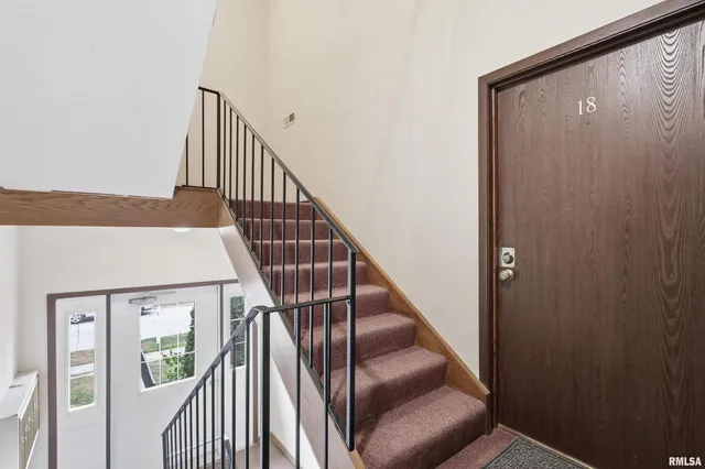 $80,000 | 1249 48th Avenue, Unit 18, East Moline, IL 61244