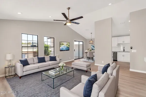 $449,000 | 921 South Val Vista Drive, Unit 41, Mesa, AZ 85204