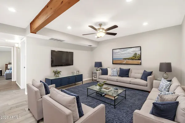 $449,000 | 921 South Val Vista Drive, Unit 41, Mesa, AZ 85204