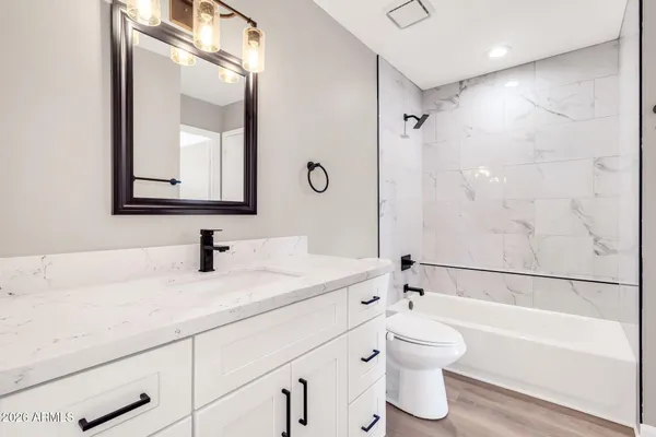 $449,000 | 921 South Val Vista Drive, Unit 41, Mesa, AZ 85204