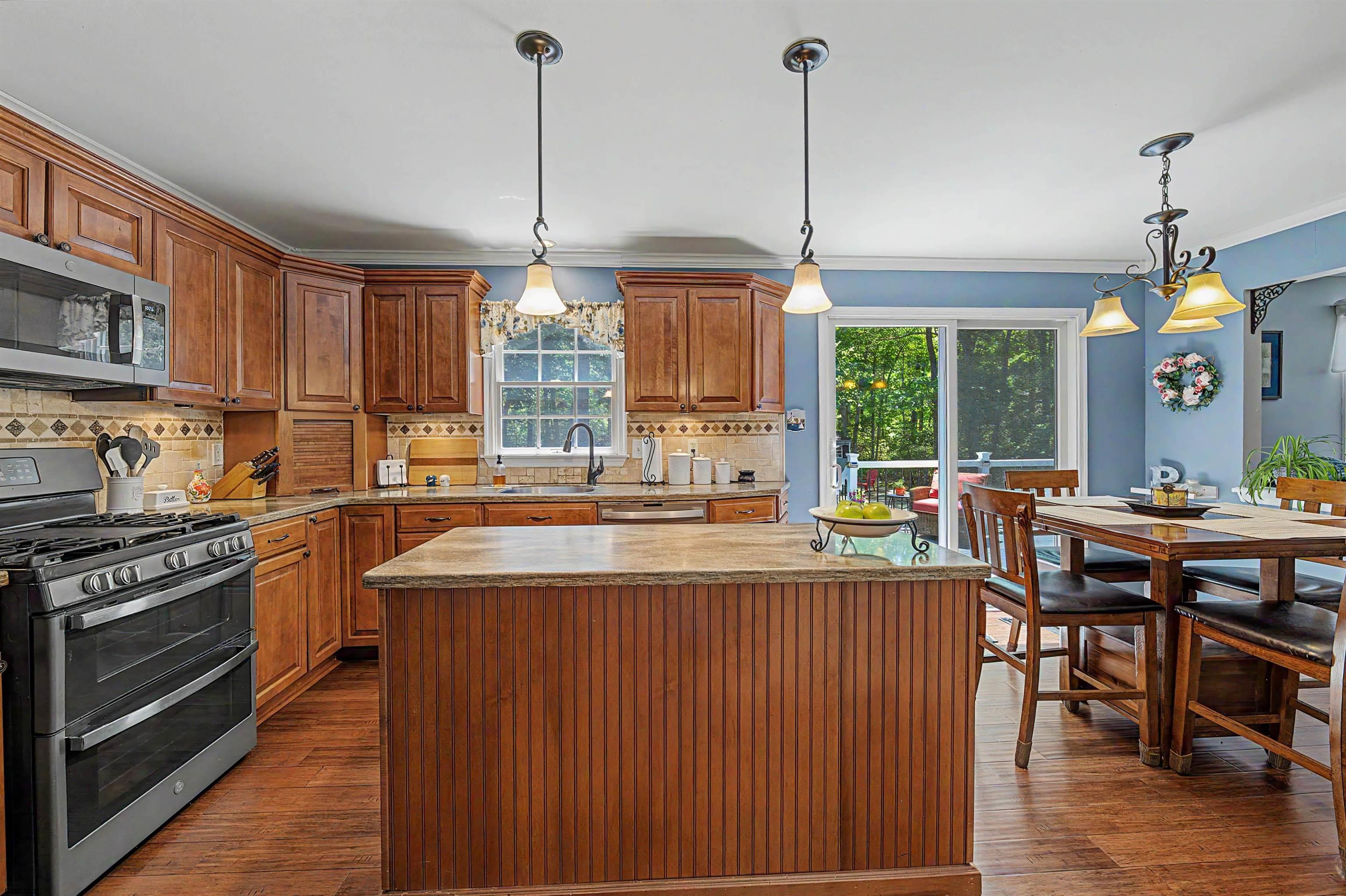 24 Laurel Ridge Road Ocean View, NJ 08230 - Photo 14 of 49