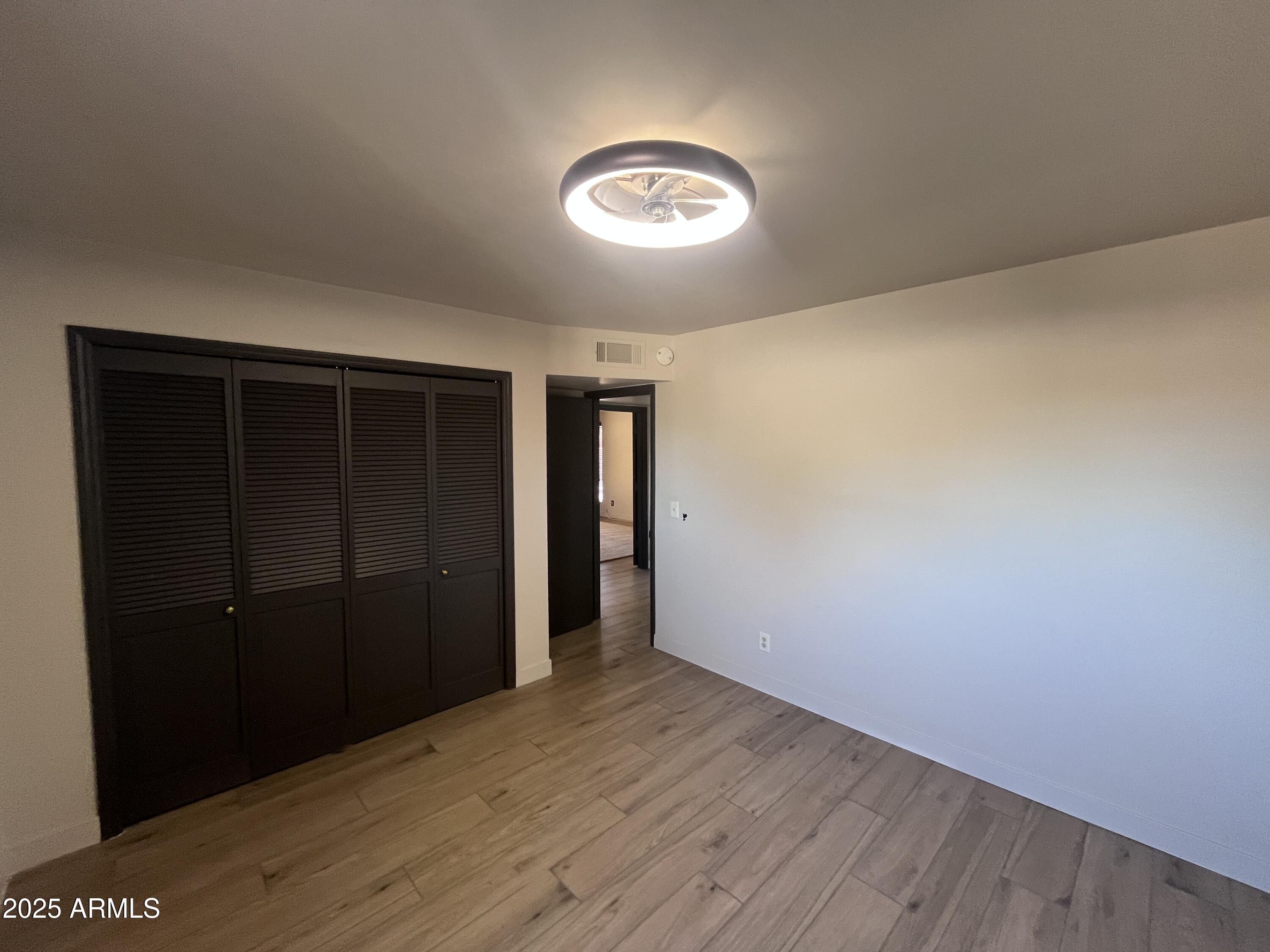 2129 East Huntington Drive Tempe, AZ 85282 - Photo 20 of 36 a view of an empty room