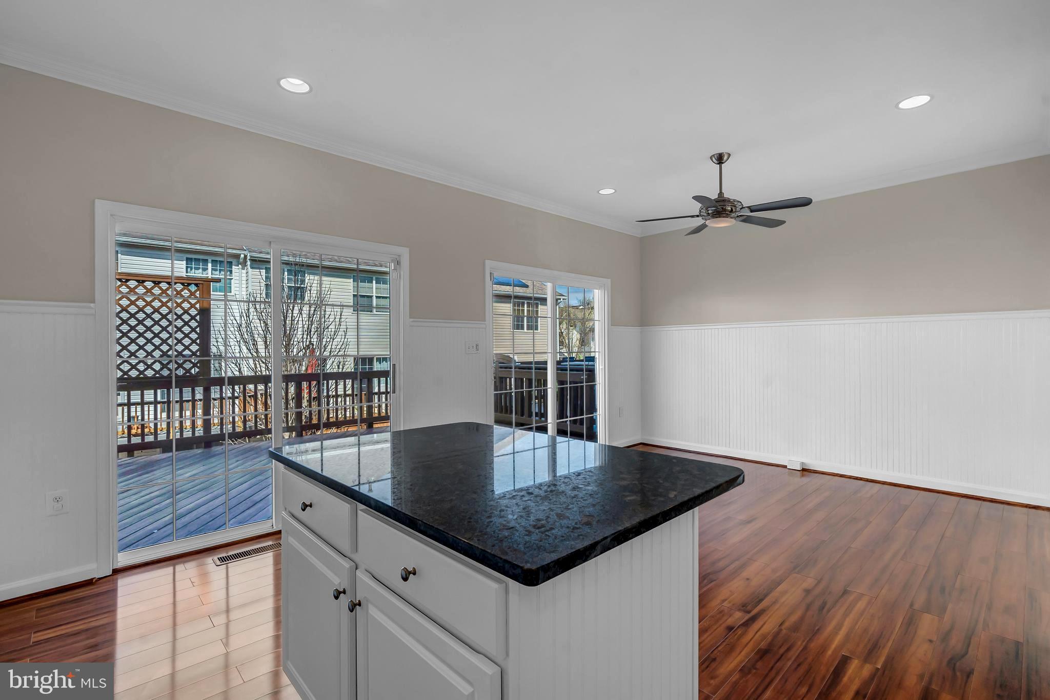 47392 Victoria Falls Square Sterling, VA 20165 - Photo 3 of 52 Kitchen